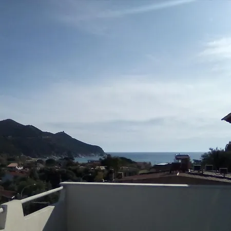 Bed & Breakfast Guest In Solanas